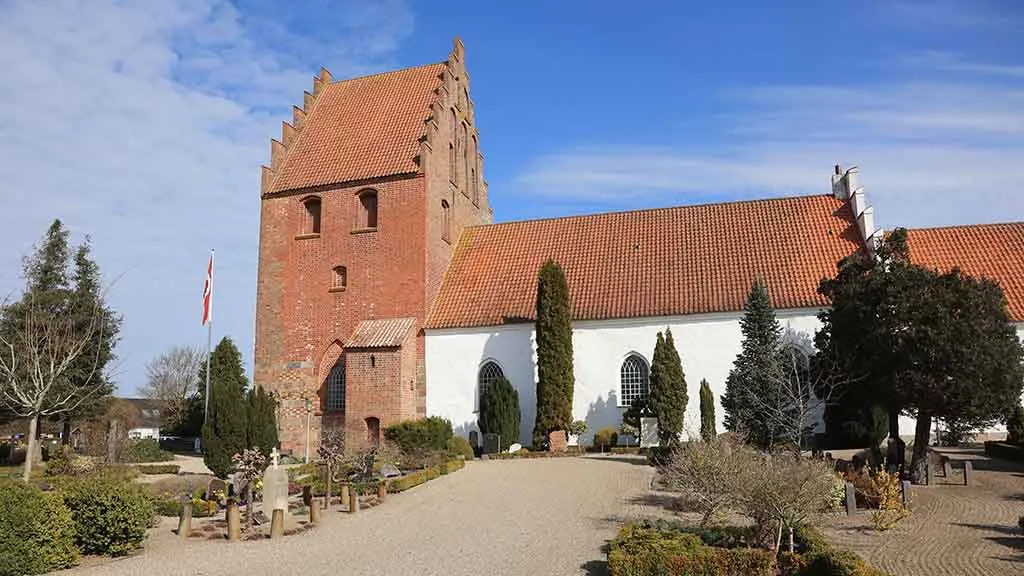 Lunde Church seen from the side