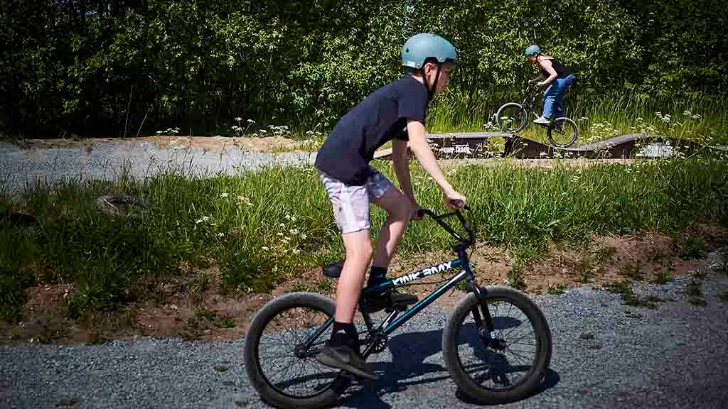Children bike in Funen's Summerland