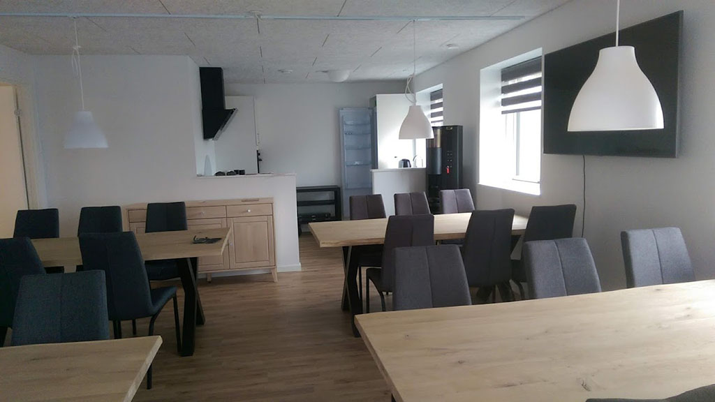 Common room with kitchen in the Kirkebakken Community House