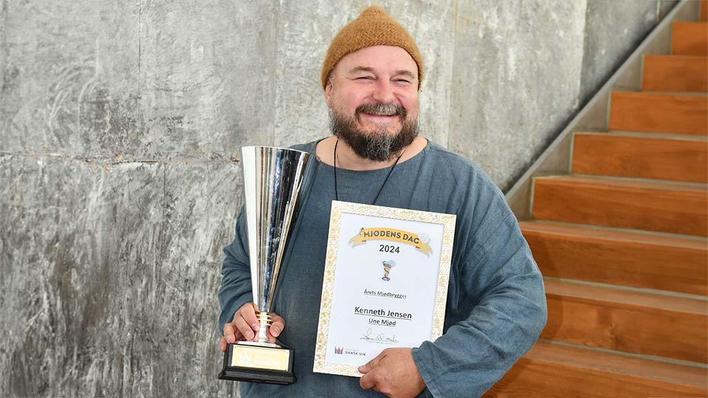 Une Mjød med pris for mjød