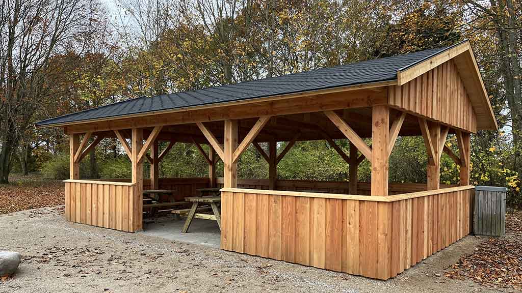 Picknickhütte auf dem Naturplatz Fjordmarken zwischen Otterup und Hasmark Strand