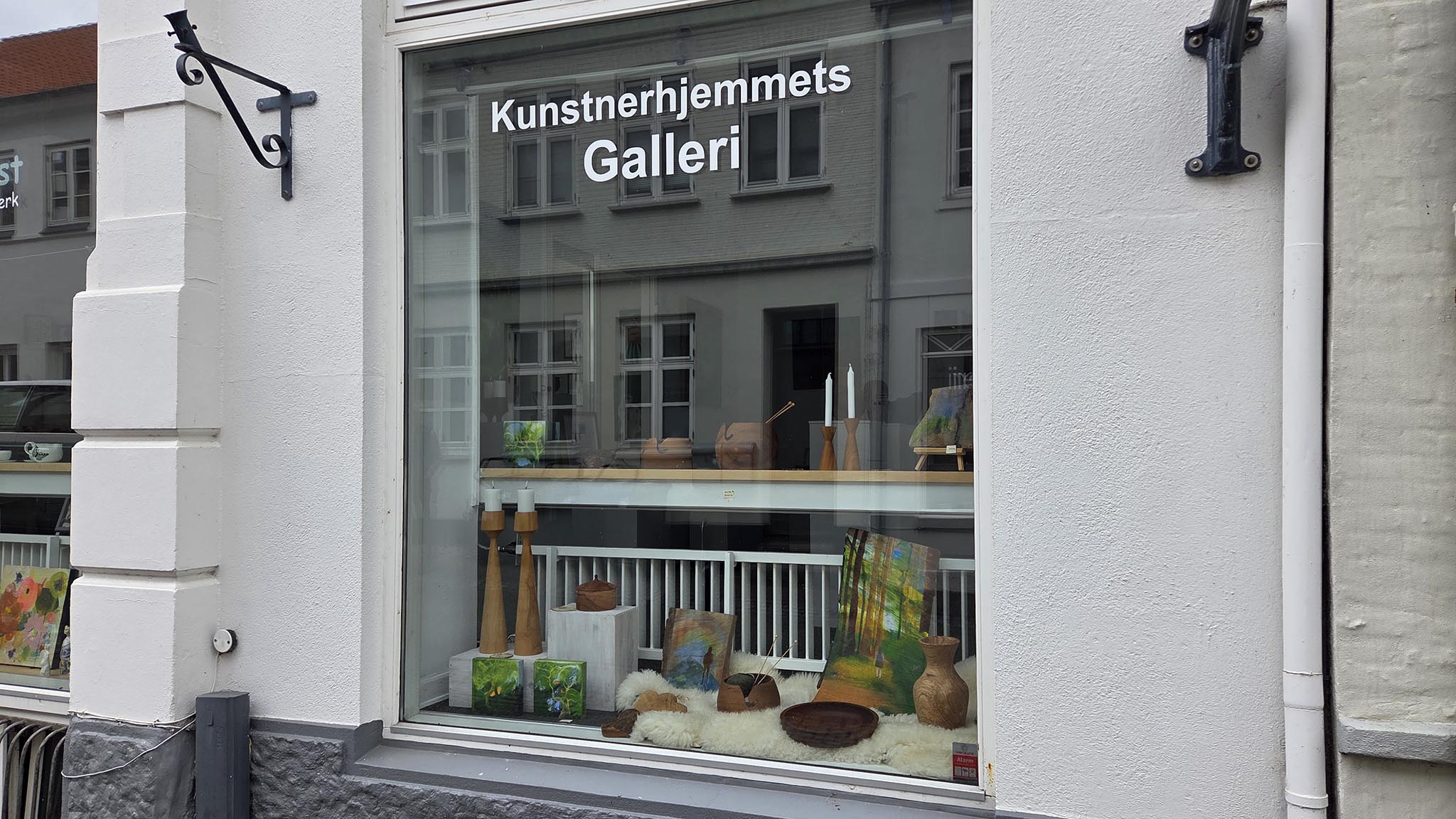 Kunstnerhjemmets galleri on Østergade