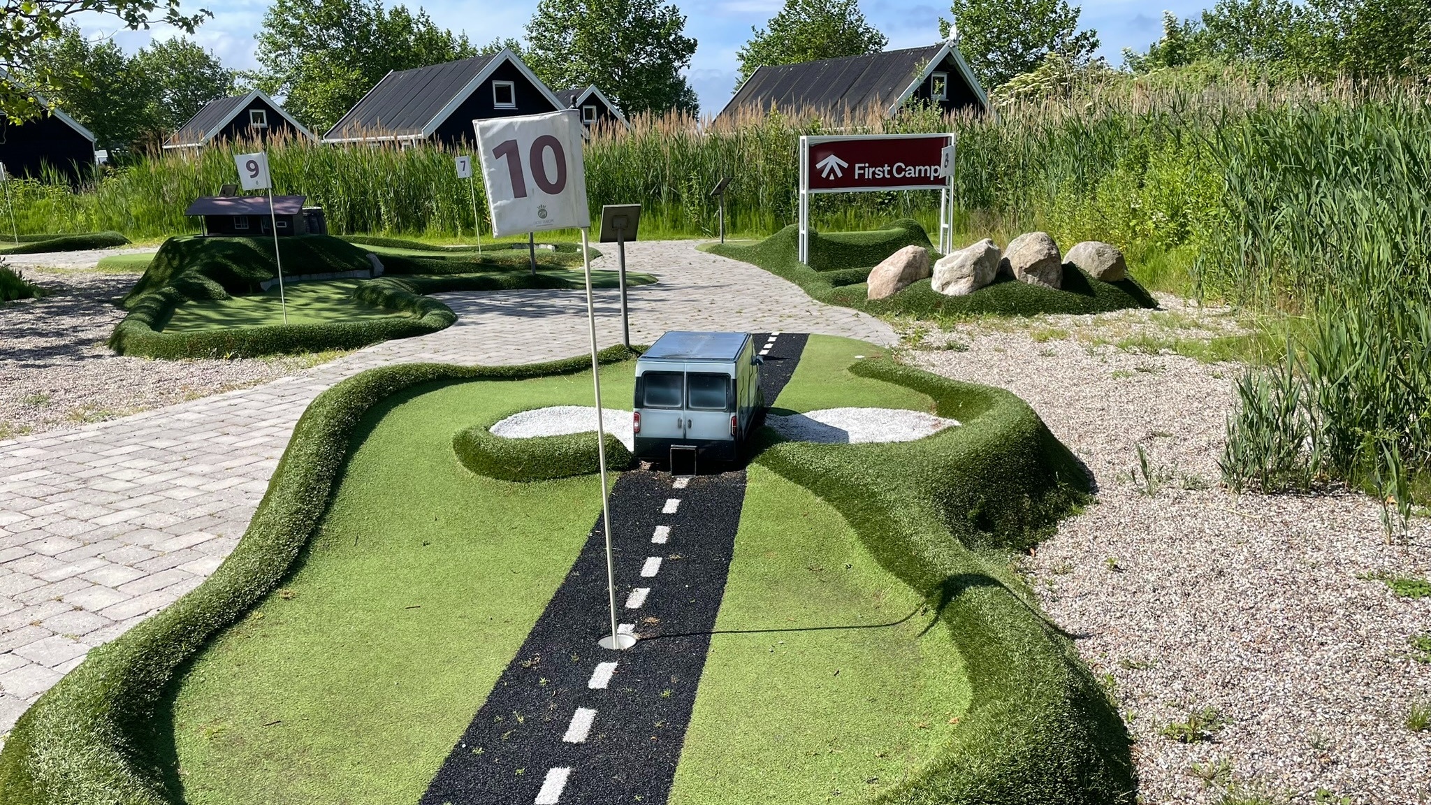 Minigolf bei First Camp Bogense City