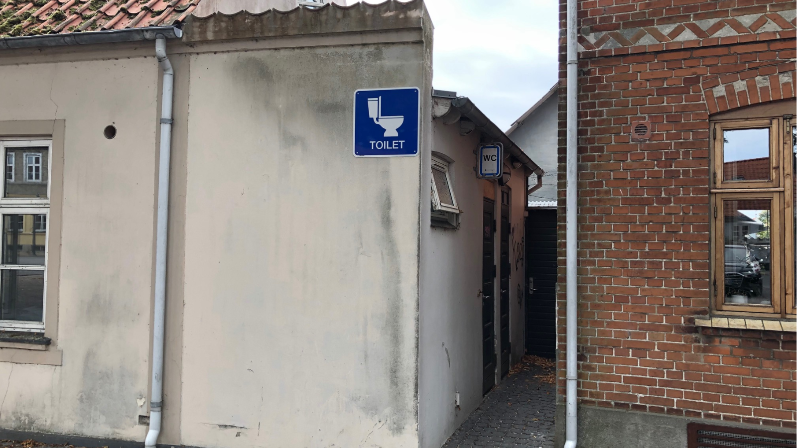 Offentligt toilet på Torvet i Bogense