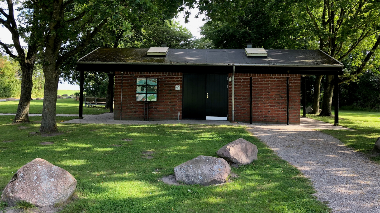 Public toilet by Fuglsang Beach