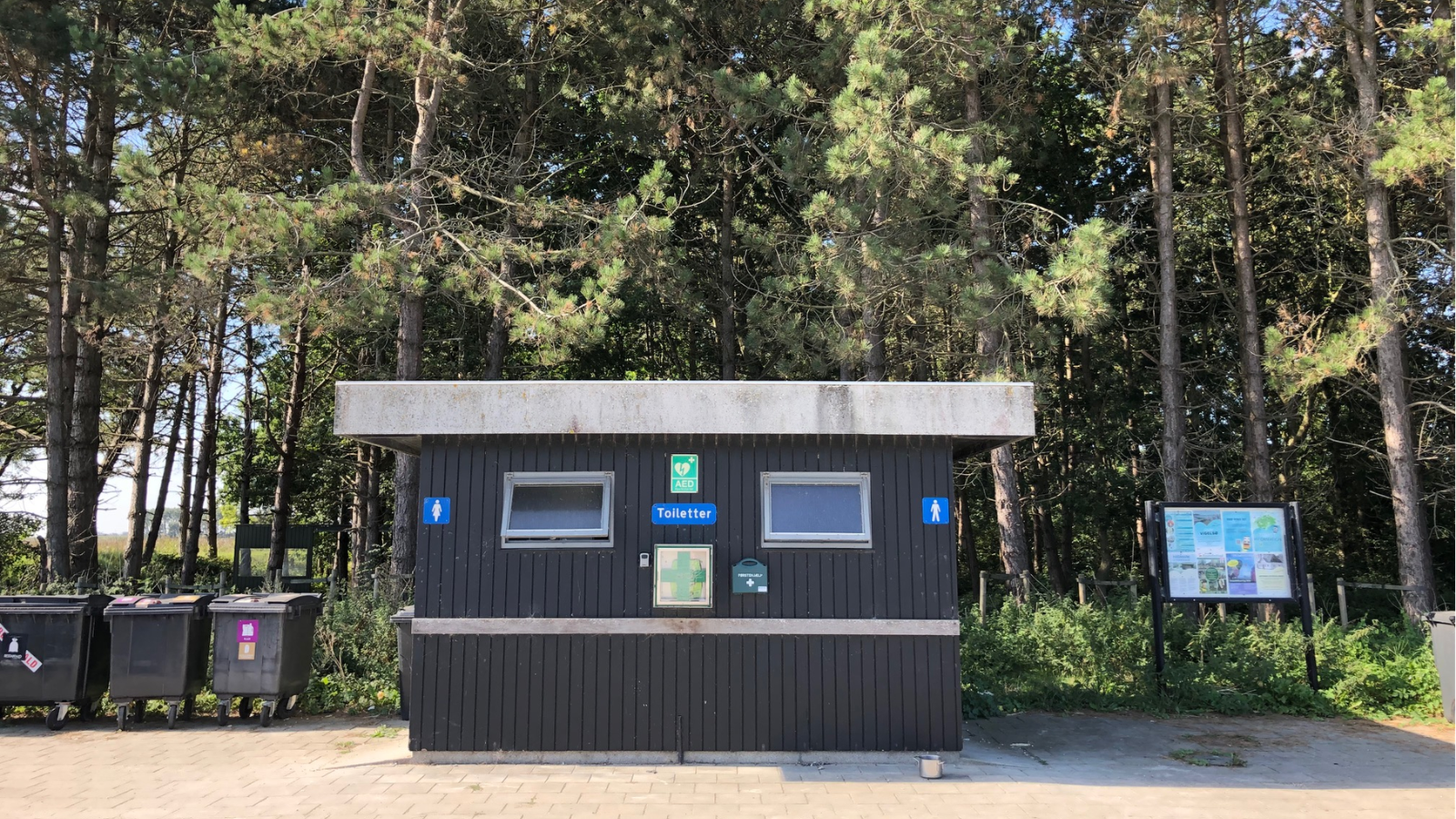 Öffentliche Toilette bei Hofmansgave Strand