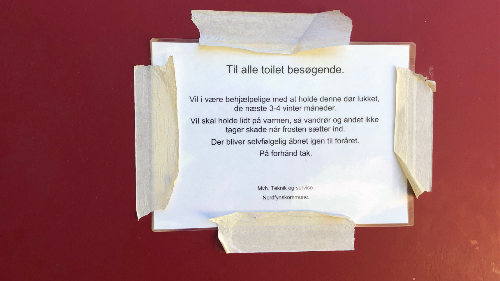 Public toilet by Klintebjerg Harbour
