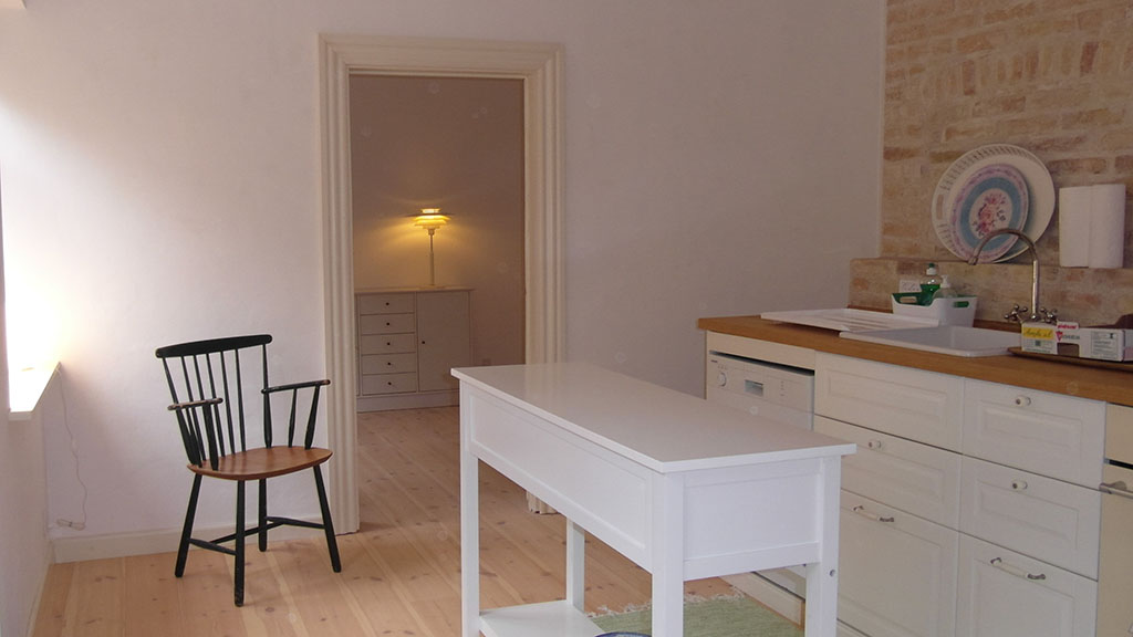 Naturskønt og Billigt pris Køkken