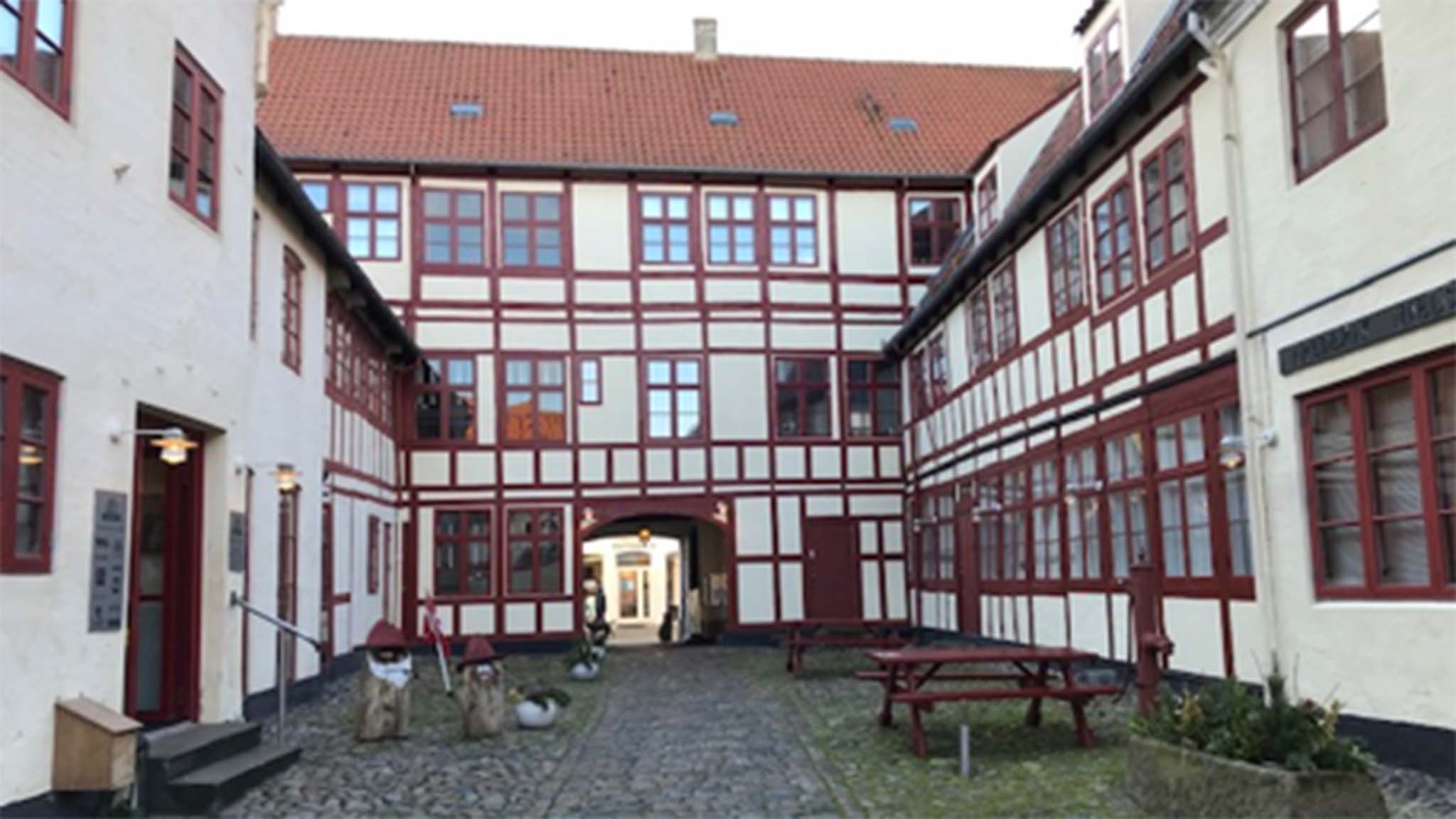 Der FNE Outdoor-Laden im Zentrum von Nyborg. Alles für Outdoor-Aktivitäten und Outdoor-Ausrüstung.