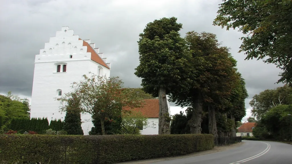 Hunseby kirke 