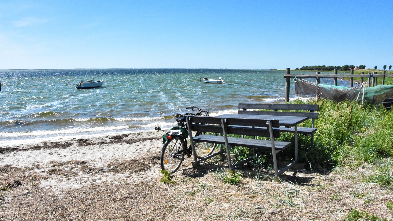 Cycle route: Along the Fjord - 37 km
