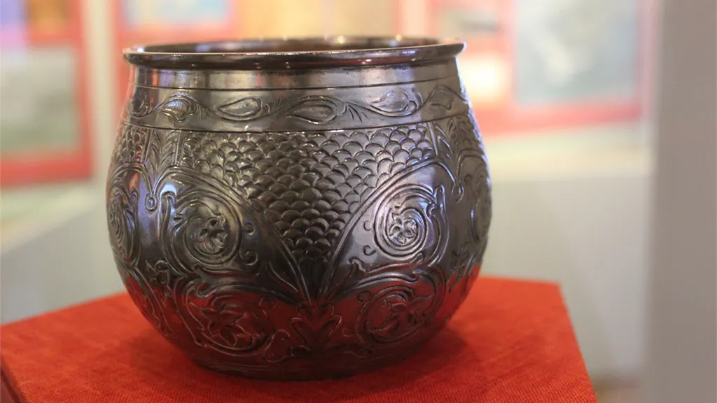Silver vase found in Ribe