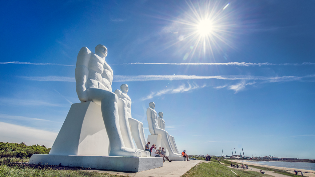 Der Mensch am Meer | Skulptur in Esbjerg