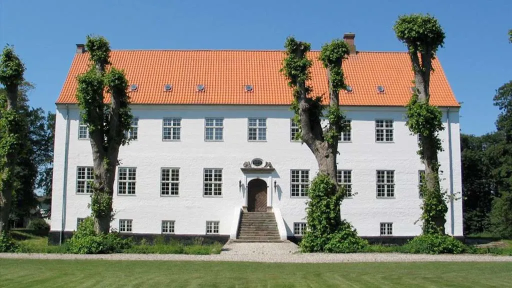 The facade of Riber Kjærgaard