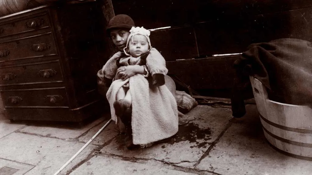 Photography of two children | Jacob A. Riis Museum