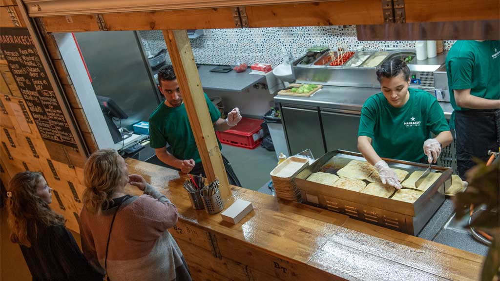 Cooking in food stalls | Street Food Esbjerg