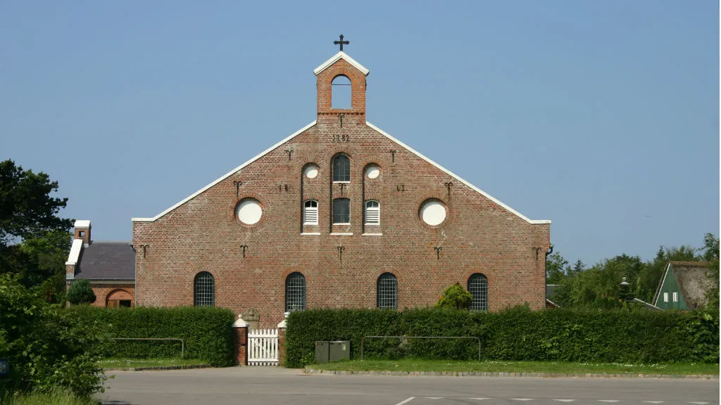 The facade of Sønderho Church on Fanø
