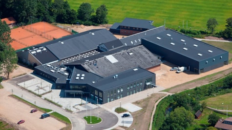 Luftbild von Ribe Freizeitzentrum und Schwimmbad