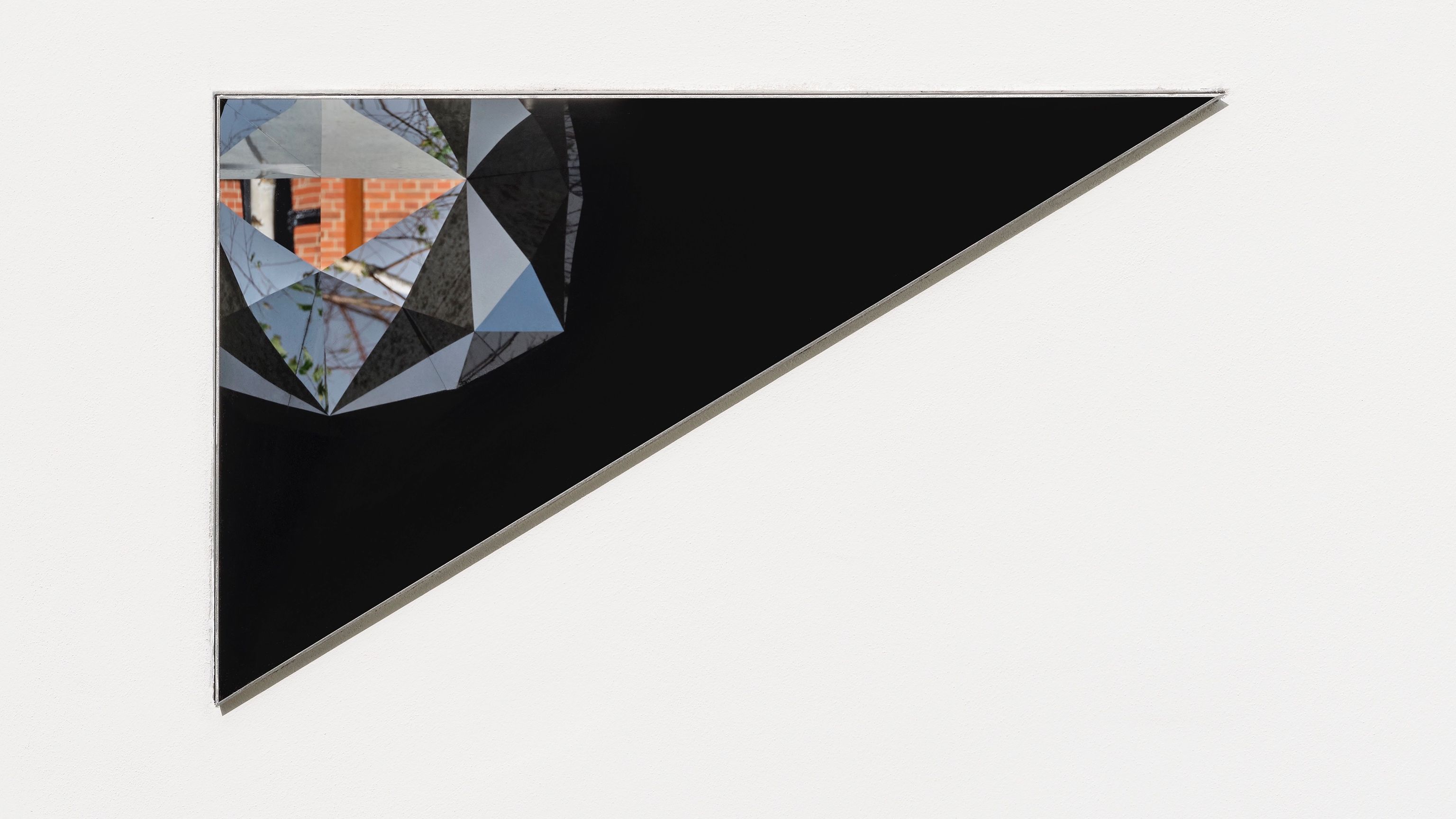 Olafur Eliasson, The curious museum wall (udsnit)