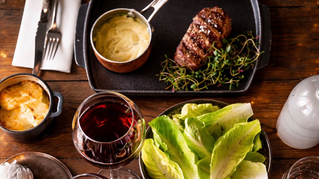Steaks og rødvin