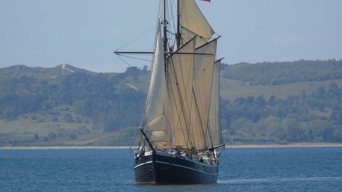 Sail with Fulton in the Wadden Sea