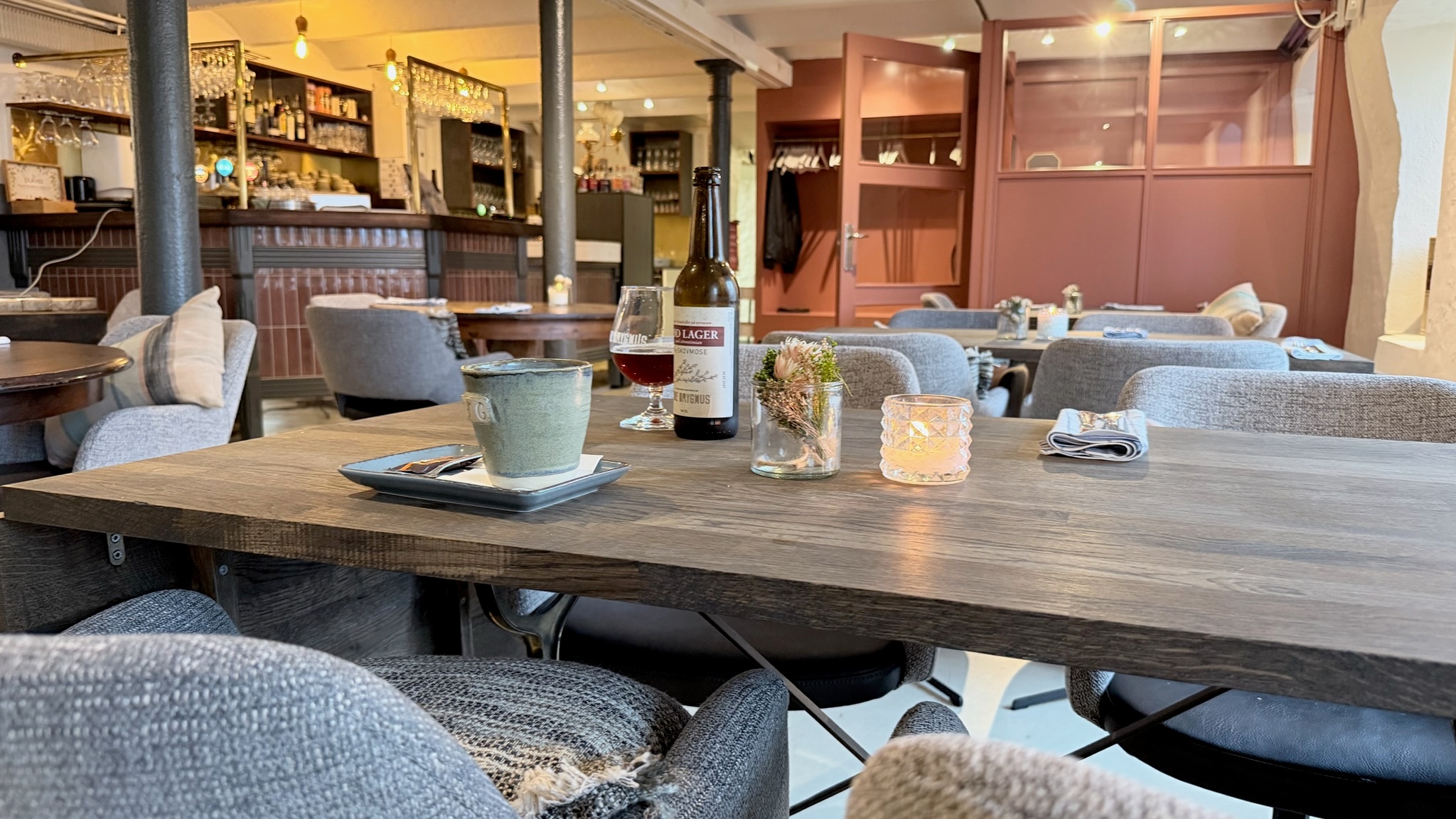 Hyggeligt caféinteriør