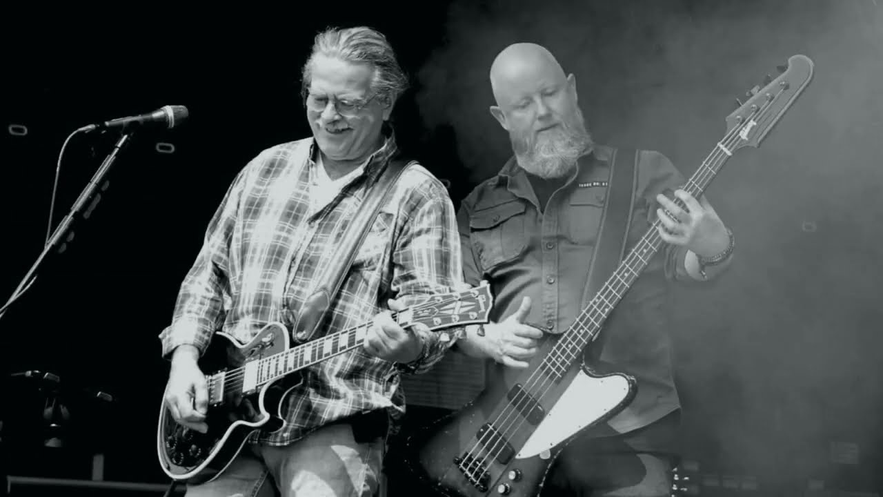Gitarrist und Bassist