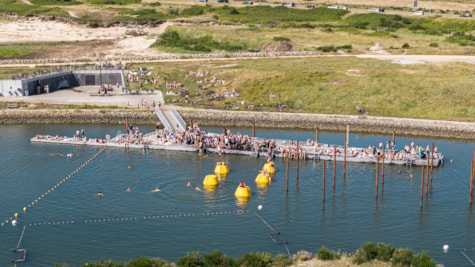 Badning ved flydebroen
