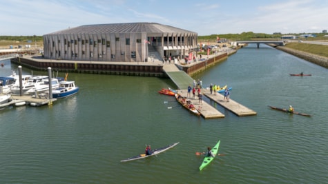 Kajakker i havnen