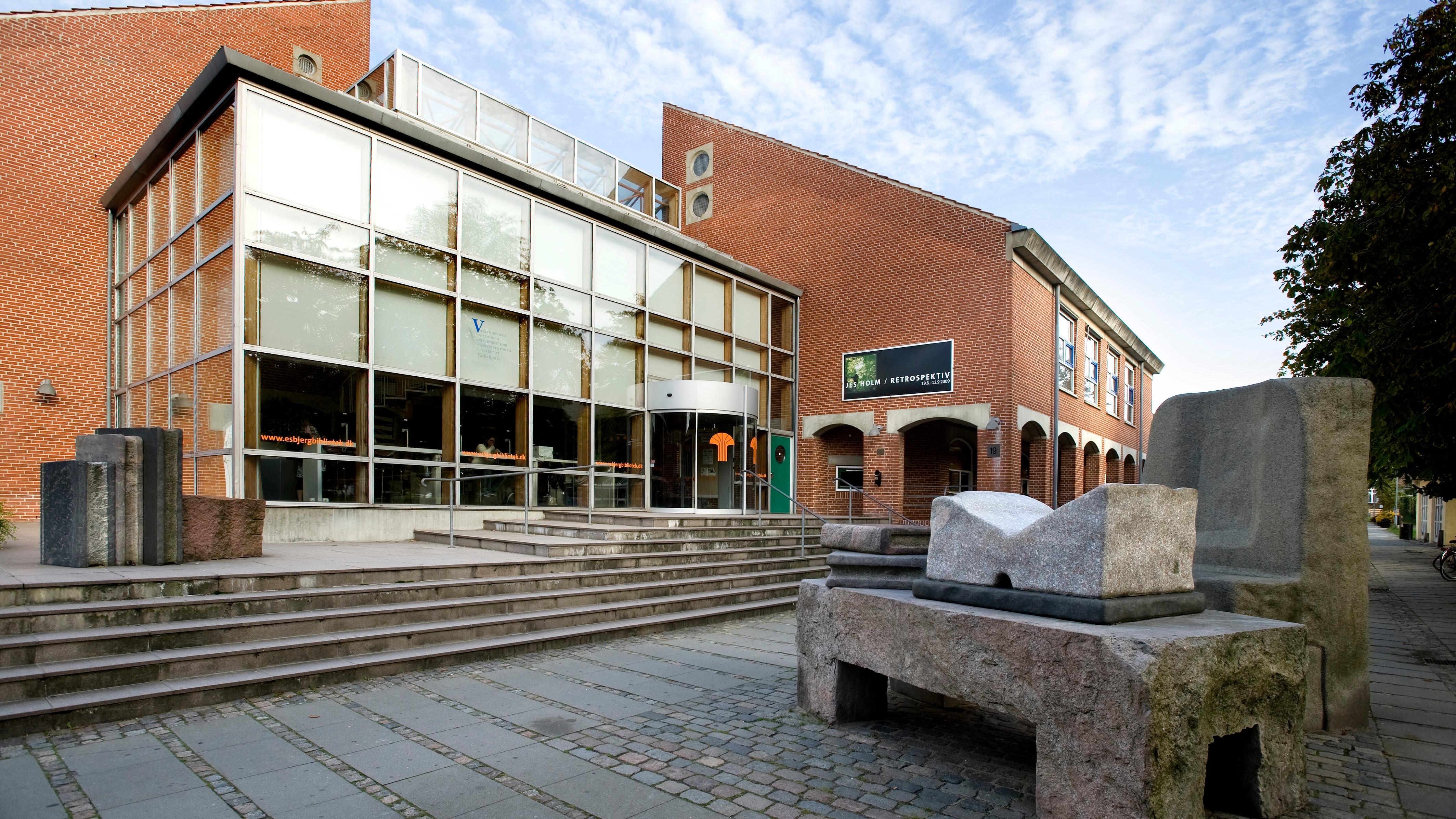 Esbjerg Kunstdage, Udstilling på Hovedbiblioteket i Esbjerg