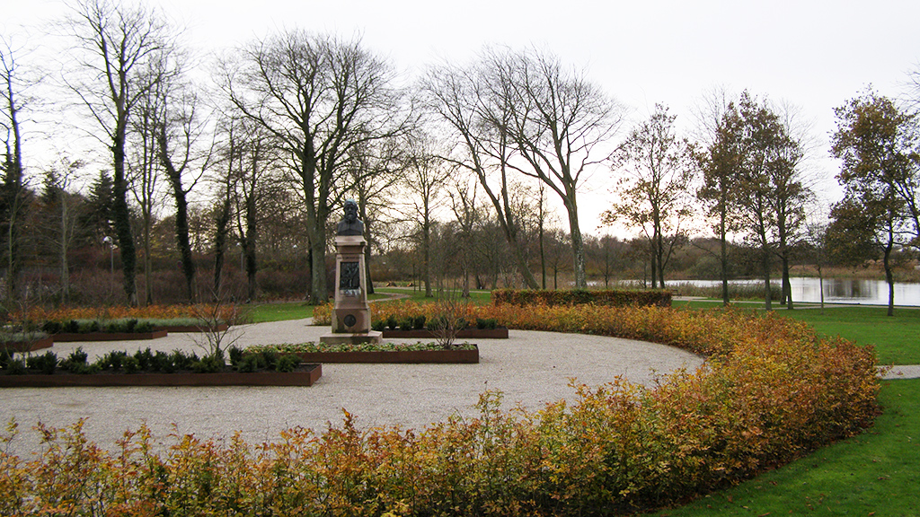 Park mit Skulptur in Ribe