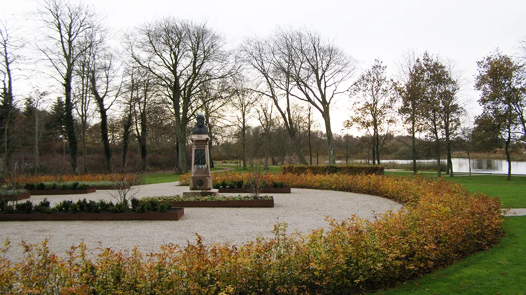 Park with sculpture in Ribe