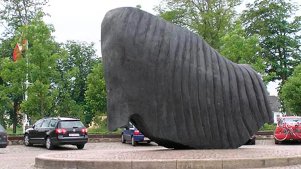 Tidens tand - Tooth of Time | Art in Ribe