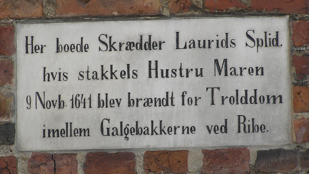 Gedenktafel auf Maren Spliid in Ribe