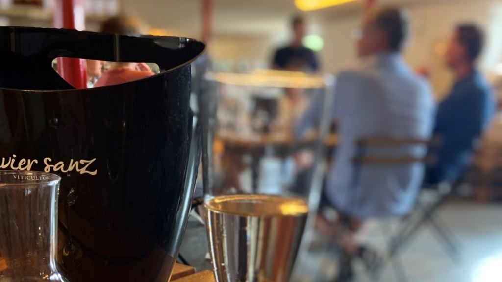 Rundvisning, Cocktails & Tapas hos Stauning Whisky og Lowlands