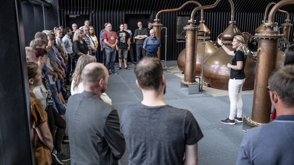 Rundvisning hos Stauning Whisky