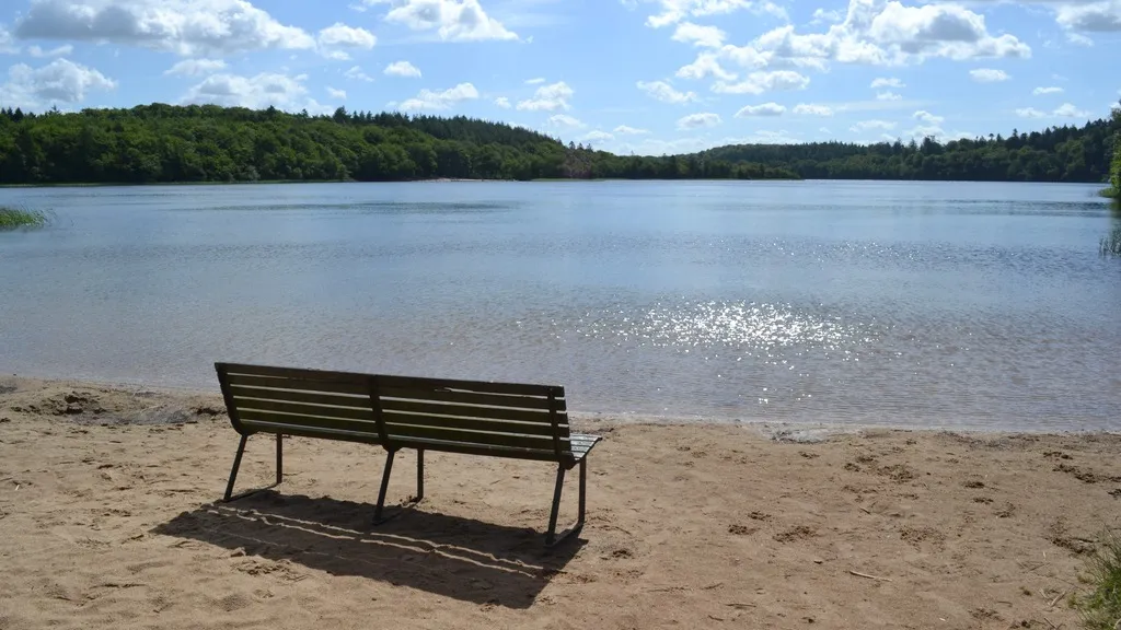 Almindsø - A paradise for water lovers in the Lake District