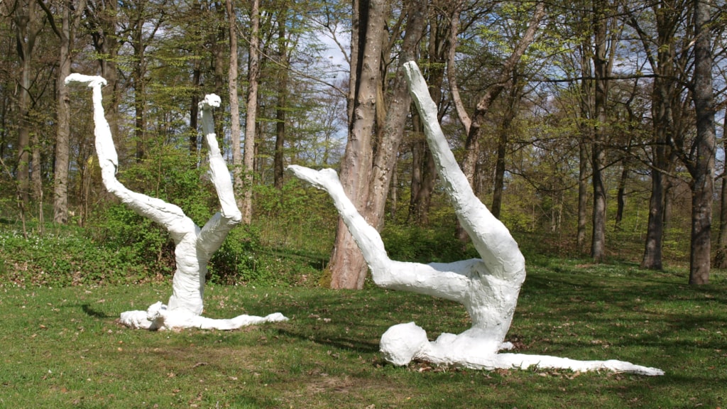 Kunstcentret Silkeborg Bad - skulpturer i haven / skoven
