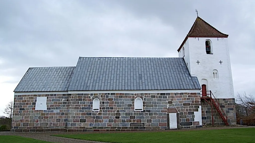 Dølby Kirke (1)