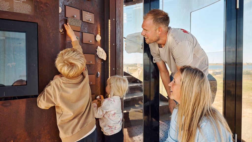 Oddesundtårnet, familie
