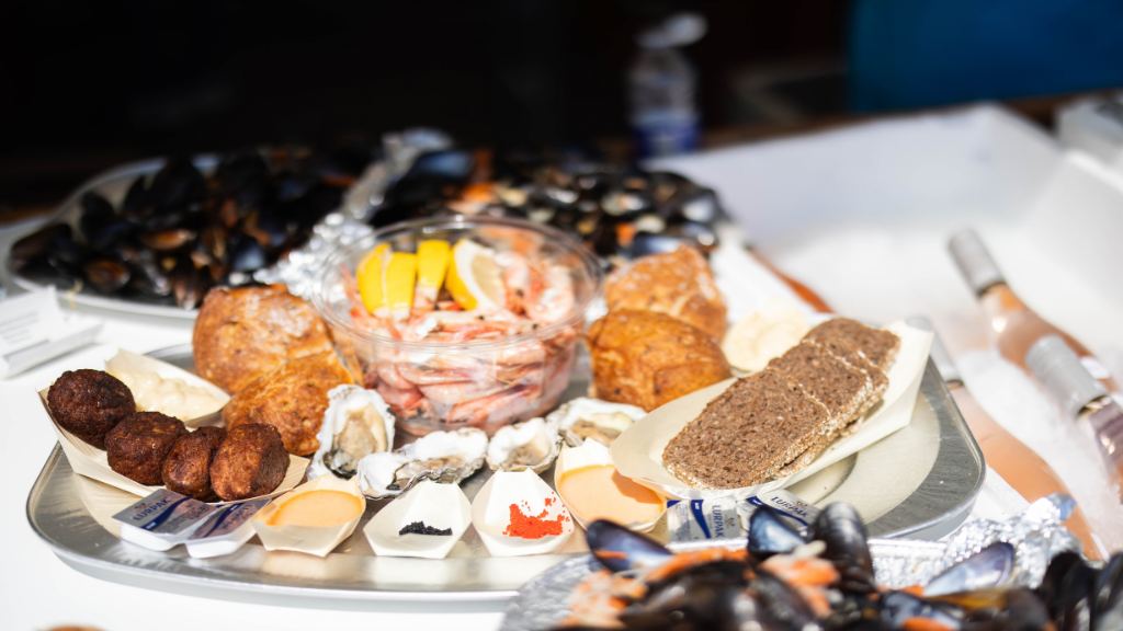 Yearly Shellfish Festival at the island Mors