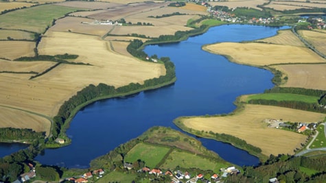 Luftfoto af Mjels Sø på øen Als i Sønderborg Kommune