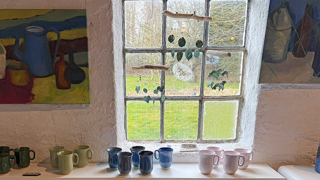 Easter exhibition of glass art and paintings at Galleri Skovby Mølle on the island of Als