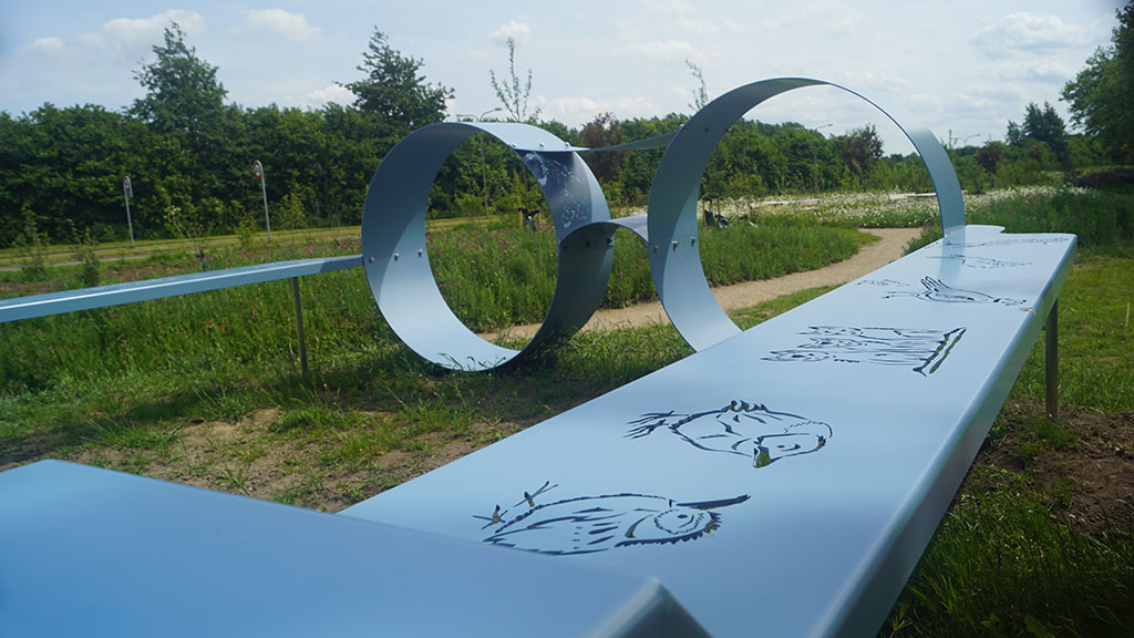 Spectacle bench by Vibeke Fonnesberg in Havnbjerg on the island of Als