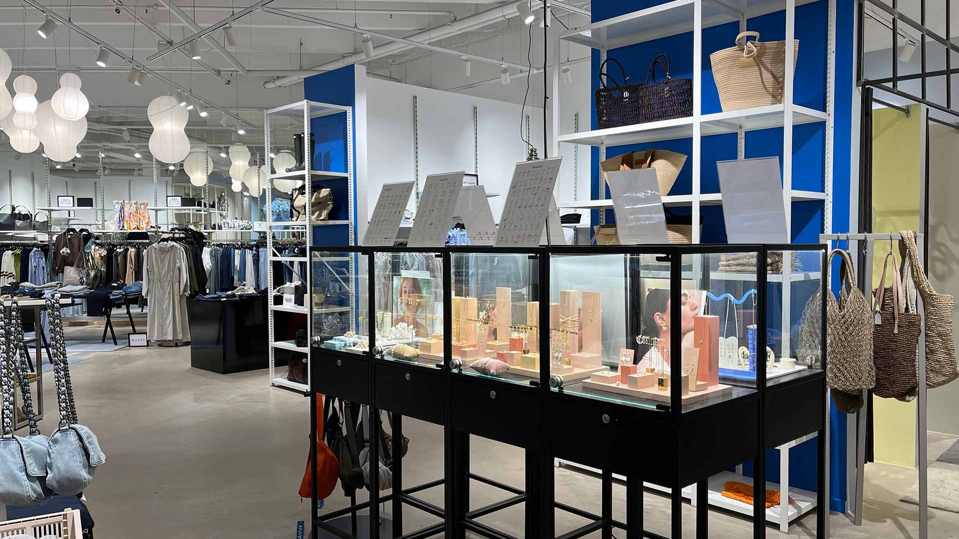 Bahne Sønderborg in Borgen Shopping on the island of Als