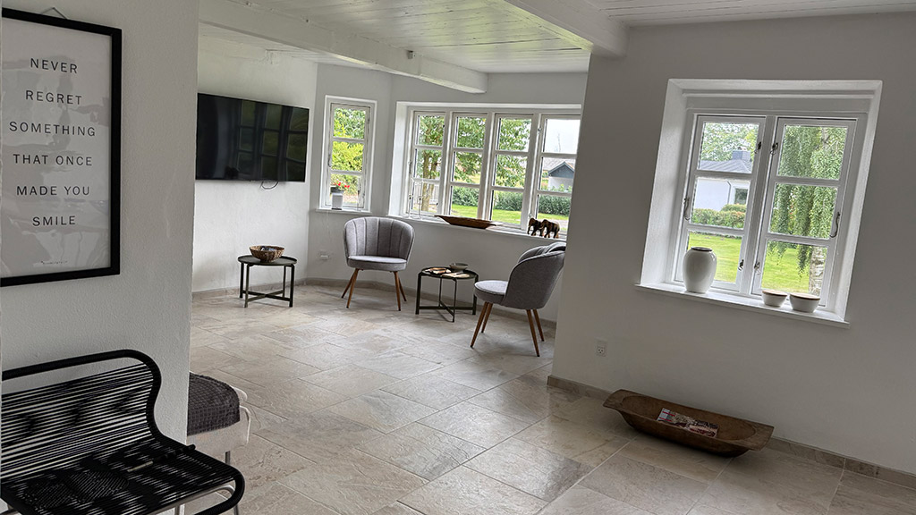 Holiday apartment Kragesand at Gendarmstien - living room