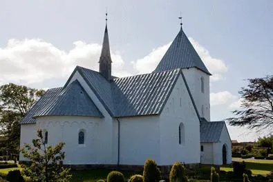 Hurup Kirke - Udefra