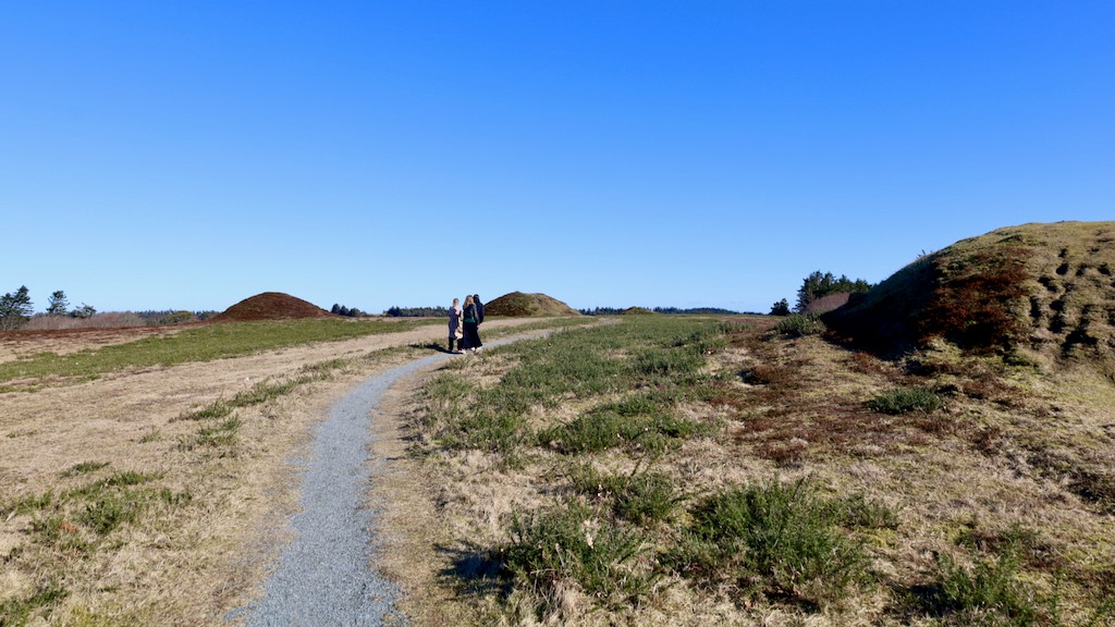 Create your own hiking adventure 