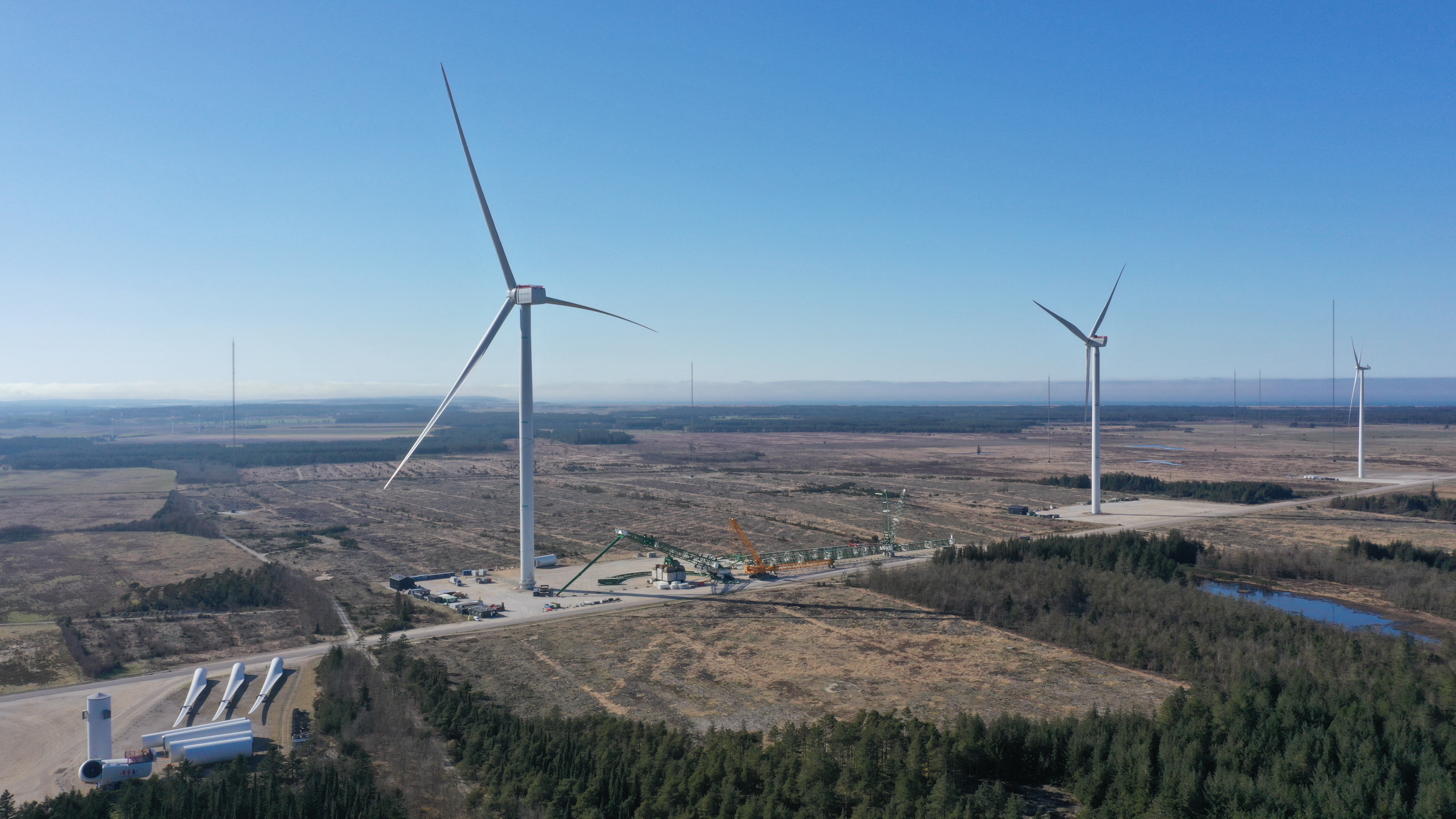 Verdens største mølle og verdens største ringkran