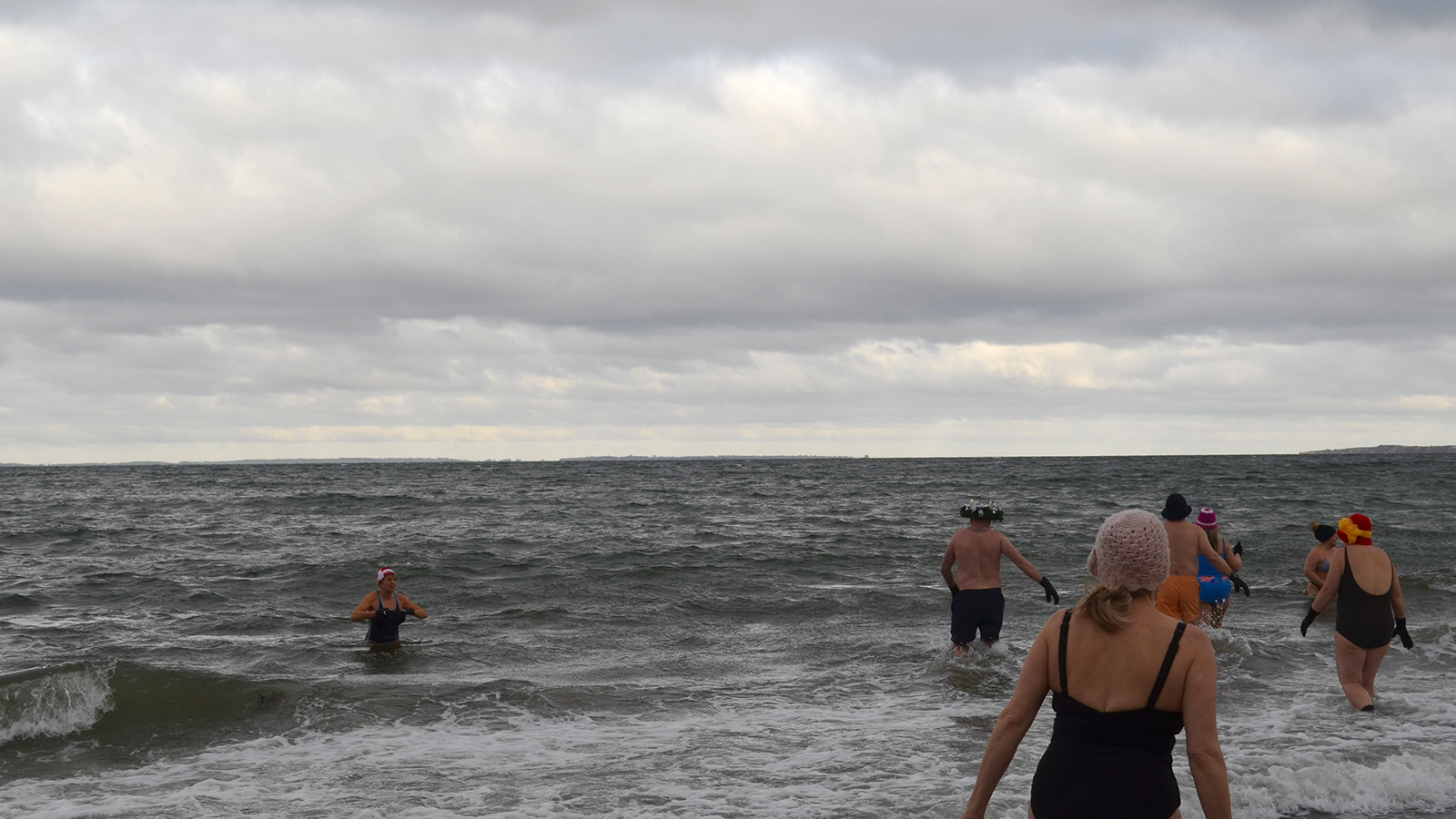 Vinterbaderfestival i Bagenkop - kom og oplev det langelandske fællesskab